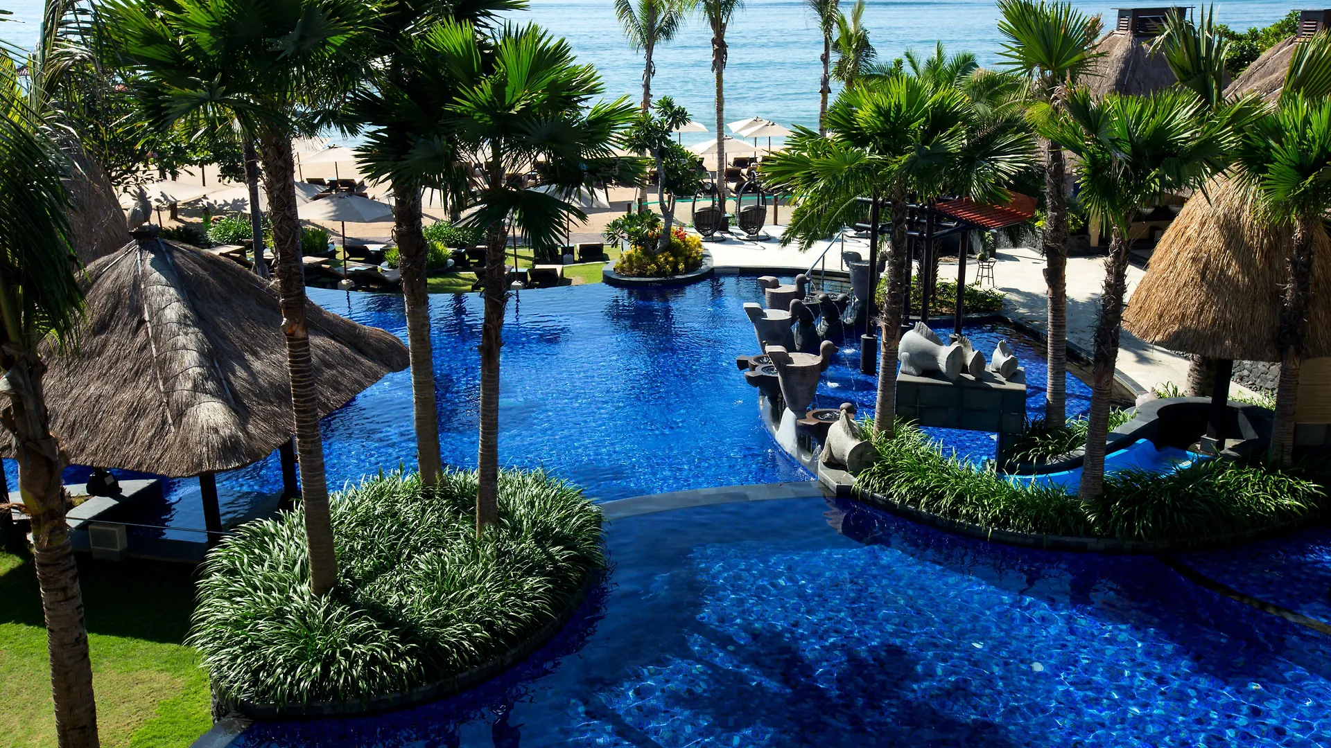 Holiday Inn Resort Bali Nusa Dua By Ihg 5*, Nusa Dua (Bali)