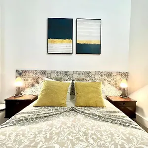 https://franks-house-happy-belem.hotels-lisbon-portugal.com
