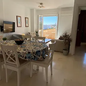  Apartment 3 Bedroom Penthouse Close By Parque De La Paloma Spain