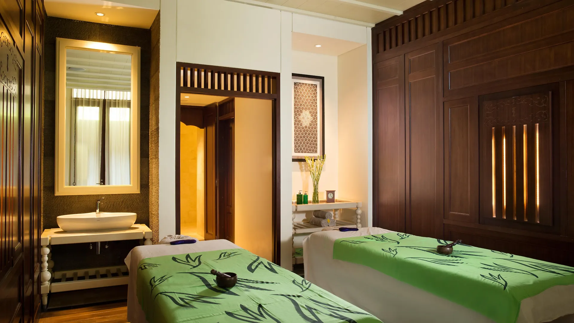 Holiday Inn Resort Bali Nusa Dua By Ihg  Нуса-Дуа